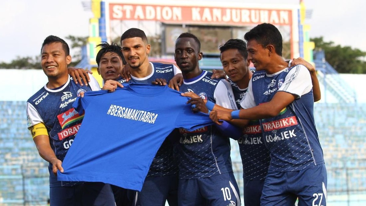 Makan Konate janjikan kejutan lawan Kalteng Putra.  (Ari Bowo Sucipto/ANTARA FOTO)