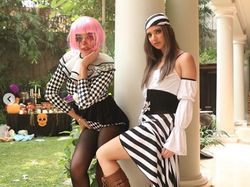 Adu Gaya Seksi Nia Ramadhani dan Jedar Pakai Kostum Halloween