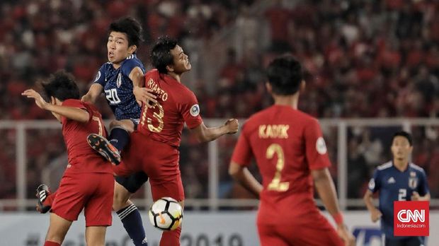 Timnas Indonesia U-19 tertinggal 0-1 dari Jepang di babak pertama.