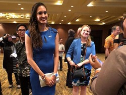 Salah-salah Panggil Menteri Susi Pudjiastuti, Nadine Chandrawinata Grogi?