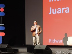 Ridwan Kamil Bicara Ekonomi, Cebong dan Kampret di Depan Milenial