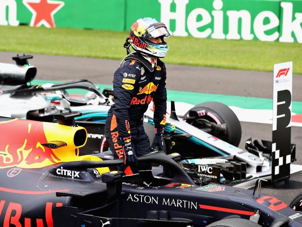Ricciardo Rebut Pole, Red Bull Start 1-2 di GP Meksiko Ricciardo Rebut Pole, Red Bull Start 1-2 di GP Meksiko