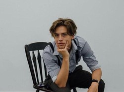 Ternyata 3 Artis Ganteng Ini Pernah Beberkan Aib di Media Sosial