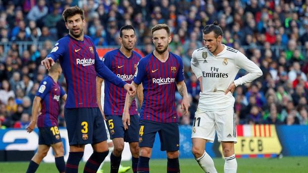 Barcelona tampil perkasa ketika menghadapi Real Madrid pada El Clasico.