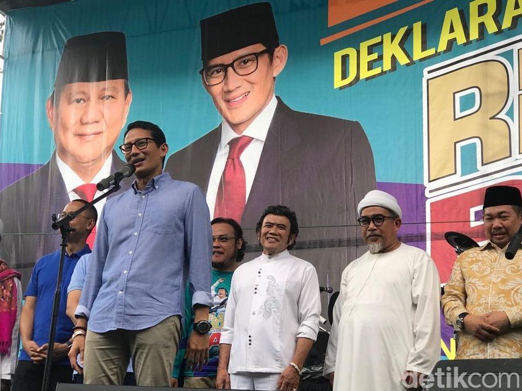 Tiru Guns N Roses, Begini Gaya Sandiaga Uno Tampil Ala Rocker 80an Tiru Guns N Roses, Begini Gaya Sandiaga Uno Tampil Ala Rocker 80an