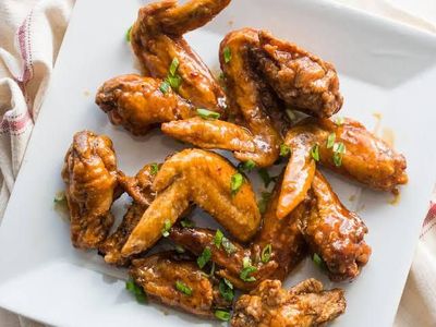 10 Resep Sayap Ayam Rumahan yang Enaknya Nampol