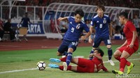 Jepang yang bermain taktis mampu merepotkan Indonesia lewat permainan umpan pendek dan cepat.