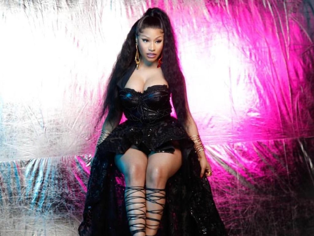Nicki Minaj Umumkan Pensiun dari Musik Nicki Minaj Umumkan Pensiun dari Musik