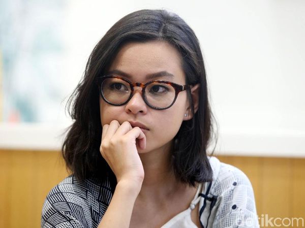 Ragam Ekspresi Gustika Hatta, Cucu sang Proklamator