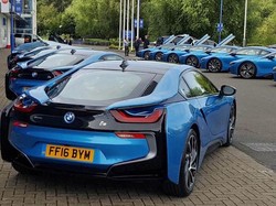 Bonus Mobil Mewah dan Bos Leicester City yang Helikopternya Jatuh