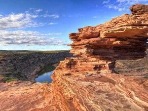 Pria Tewas karena Dehidrasi Ketika Hiking di Australia Barat