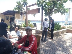 Saat Musisi Indra RSC Memuji Keindahan Gili Trawangan