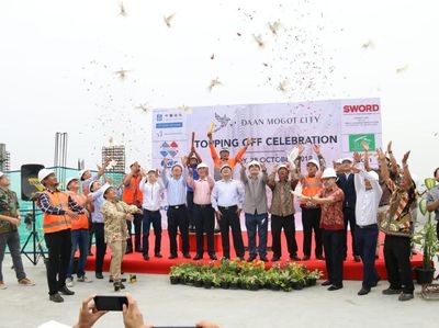 Daan Mogot City Lakukan Topping Off Tahap 1