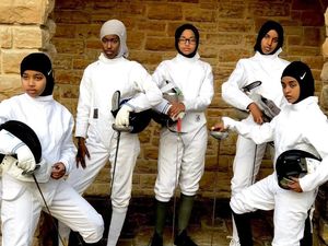 Potret Kelompok Hijabers Cilik Pakai Kostum Anggar Viral di Medsos