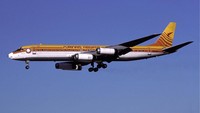 Pada 7 Juni 1989, pesawat Surinam Airways yang membawa 178 penumpang mengalami kecelakaan di mana 18 pemain asal Suriname dan Belanda menjadi korban. Tiga di antaranya selamat namun harus pensiun dini. Ke-18 pemain itu rencananya akan menjalani laga eksebisi di Suriname. (Istimewa)