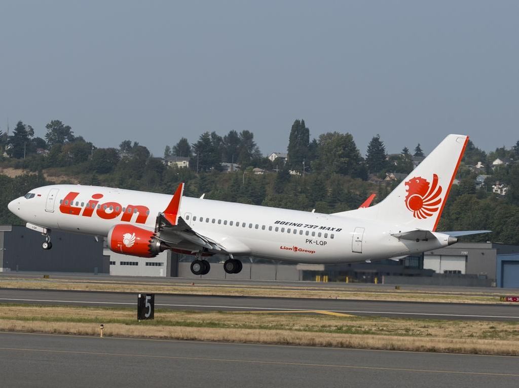 Penjelasan Lion Air soal Pemindahan Keluarga Korban Pesawat PK-LQP Penjelasan Lion Air soal Pemindahan Keluarga Korban Pesawat PK-LQP