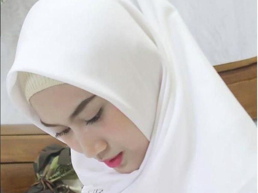 Jelang Pernikahan, Melody eks JKT48 Gelar Pengajian Jelang Pernikahan, Melody eks JKT48 Gelar Pengajian
