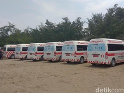 Pemkab Karawang Sediakan 20 Ambulans untuk Evakuasi Korban Lion Air