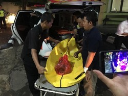 2 Kantong Jenazah Korban Lion Air JT 610 Tiba di RS Polri