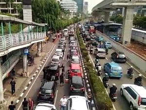 Didemo Lagi Ribuan Mitra Driver, Ini Kata Bos Grab Didemo Lagi Ribuan Mitra Driver, Ini Kata Bos Grab