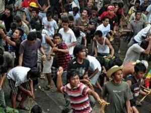 10 Tradisi Menyambut Idulfitri di Indonesia: Ada Grebeg Syawal-Perang Ketupat