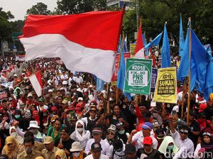 Usulan Mendikbud ke Sri Mulyani: Guru Honorer Digaji Minimal UMR Usulan Mendikbud ke Sri Mulyani: Guru Honorer Digaji Minimal UMR