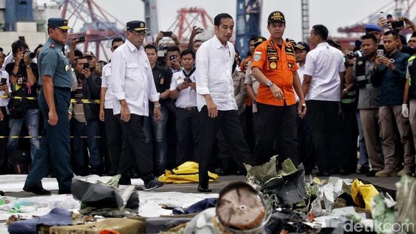 Jokowi Cek Hasil Evakuasi Lion Air JT 610