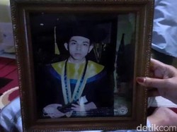 Keluarga Korban Lion Air Asal Sukabumi Bawa Rambut untuk Tes DNA