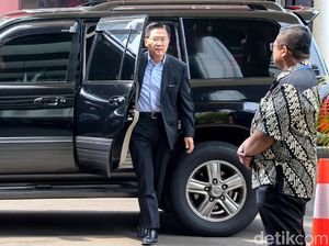 James Riady Absen Jadi Saksi di Sidang Kasus Meikarta James Riady Absen Jadi Saksi di Sidang Kasus Meikarta