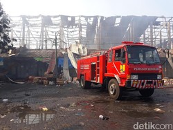 Pasar Legi Solo Setelah 9 Jam Dilumat Api