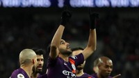 Di tengah tantangan itu, City mampu memetik keunggulan di menit keenam melalui Riyad Mahrez. (Foto: Richard Heathcote/Getty Images)