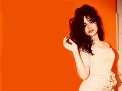 Camila Cabello Bakal Pertama Kali Manggung di Grammy Awards 2019