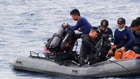 Melihat Para Penyelam TNI AL Mencari Badan Lion Air JT 610