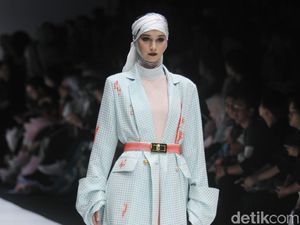9 Koleksi Terbaru Norma Hauri yang Menggambarkan Pesona Kota Jakarta 9 Koleksi Terbaru Norma Hauri yang Menggambarkan Pesona Kota Jakarta