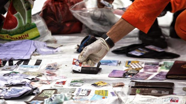 Identitas penumpang Lion Air JT 610 yang ditemukan / 