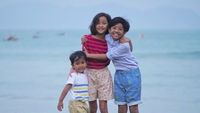 Hati Adem Lihat Rukunnya 3 Anak Widi Mulia dan Dwi Sasono