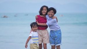 Hati Adem Lihat Rukunnya 3 Anak Widi Mulia dan Dwi Sasono