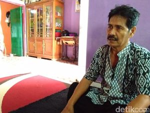 Keluarga di Jambi Histeris Dapat Kabar Reo Jadi Korban Lion Air Keluarga di Jambi Histeris Dapat Kabar Reo Jadi Korban Lion Air