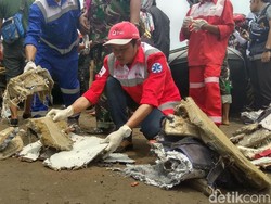 Sepatu Anak, Kursi dan Jari Ditemukan di Pantai Tj Pakis