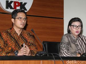 KPK Tetapkan Taufik Kurniawan Tersangka Suap Dana Kebumen KPK Tetapkan Taufik Kurniawan Tersangka Suap Dana Kebumen