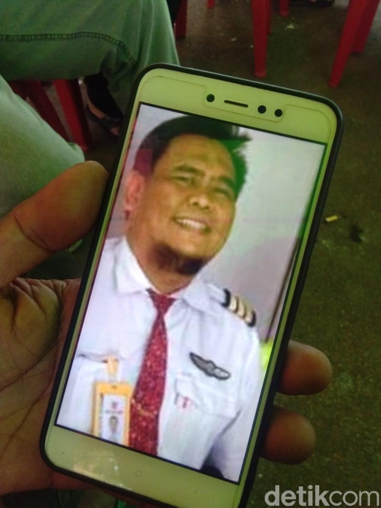 Rekaman CVR Ungkap Kopilot Lion Air PK-LQP Ucapkan Takbir Sebelum Jatuh Rekaman CVR Ungkap Kopilot Lion Air PK-LQP Ucapkan Takbir Sebelum Jatuh