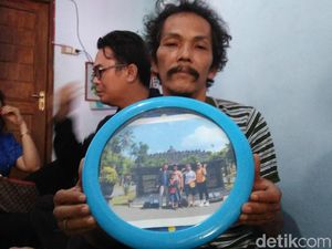 Cerita Bangganya Sang Ayah pada Fita Pramugari Lion Air JT 610 Cerita Bangganya Sang Ayah pada Fita Pramugari Lion Air JT 610