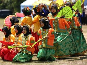 5 Alat Musik Sulawesi Selatan dan Cara Memainkannya 5 Alat Musik Sulawesi Selatan dan Cara Memainkannya