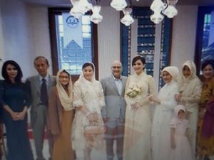 Foto Pernikahan Maia-Irwan Mussry Beredar, Cantik Berbaju Pengantin Foto Pernikahan Maia-Irwan Mussry Beredar, Cantik Berbaju Pengantin