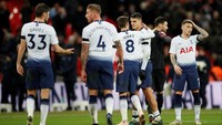13. Tottenham Hotspur. Meski minim belanja pemain musim ini, pengeluaran Tottenham untuk membayar gajinya tetap besar. The Lilywhites diketahui membayar gaji pemainnya sebesar 148 juta euro atau sekitar Rp 2,46 triliun. (Foto: David Klein/Reuters)