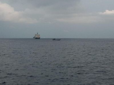 Potret Pencarian Lanjutan Lion Air JT 610 di Perairan Karawang