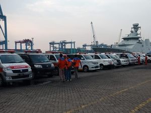 Pencarian Lion Air JT 610 Dilanjutkan, Ambulans Siaga di Priok Pencarian Lion Air JT 610 Dilanjutkan, Ambulans Siaga di Priok