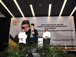 Di Padang, Zulkifli Minta Masyarakat Tak Golput Saat Pilpres 2019