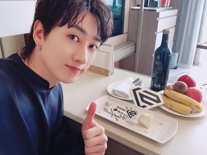 Eunhyuk Suju Sering Minum Soda dan Kulineran Bareng Donghae Eunhyuk Suju Sering Minum Soda dan Kulineran Bareng Donghae