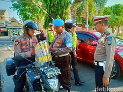 Terjaring Razia Operasi Zebra Semeru, Tiga Polisi Situbondo Ditilang
